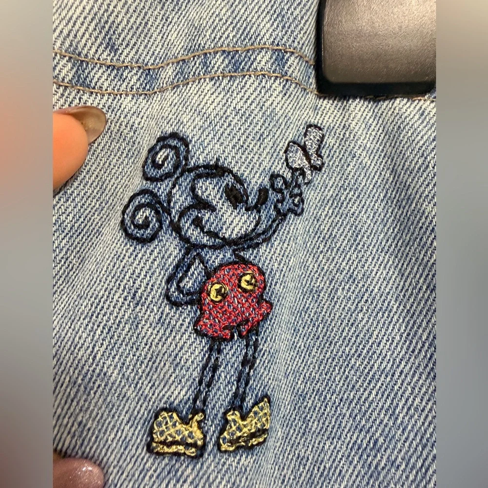 Vintage Disney Store Mickey Mouse Embroidered Jean Skirt‎ Size L Pockets Modest